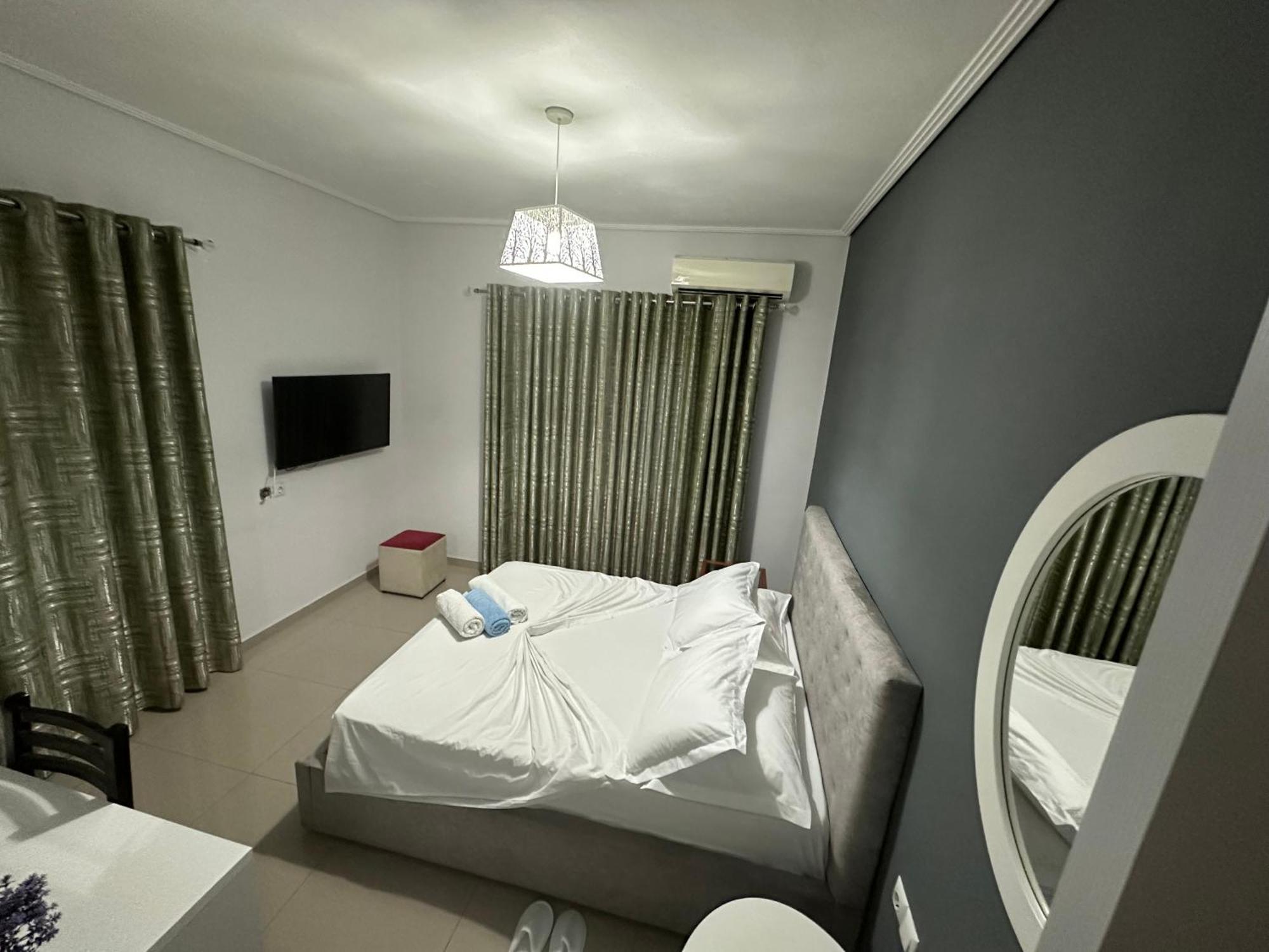 Hotel Elisabet ซารานเดอ ภายนอก รูปภาพ