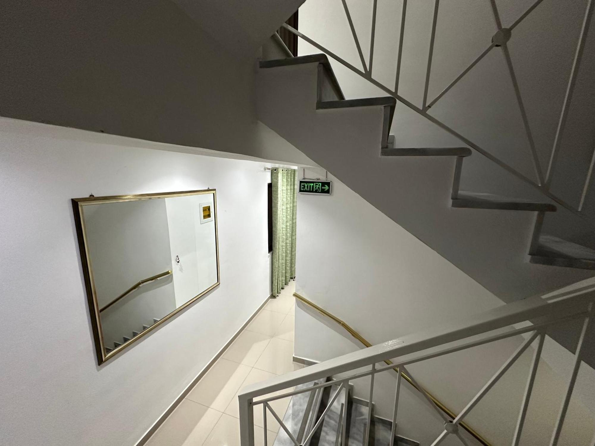 Hotel Elisabet ซารานเดอ ภายนอก รูปภาพ