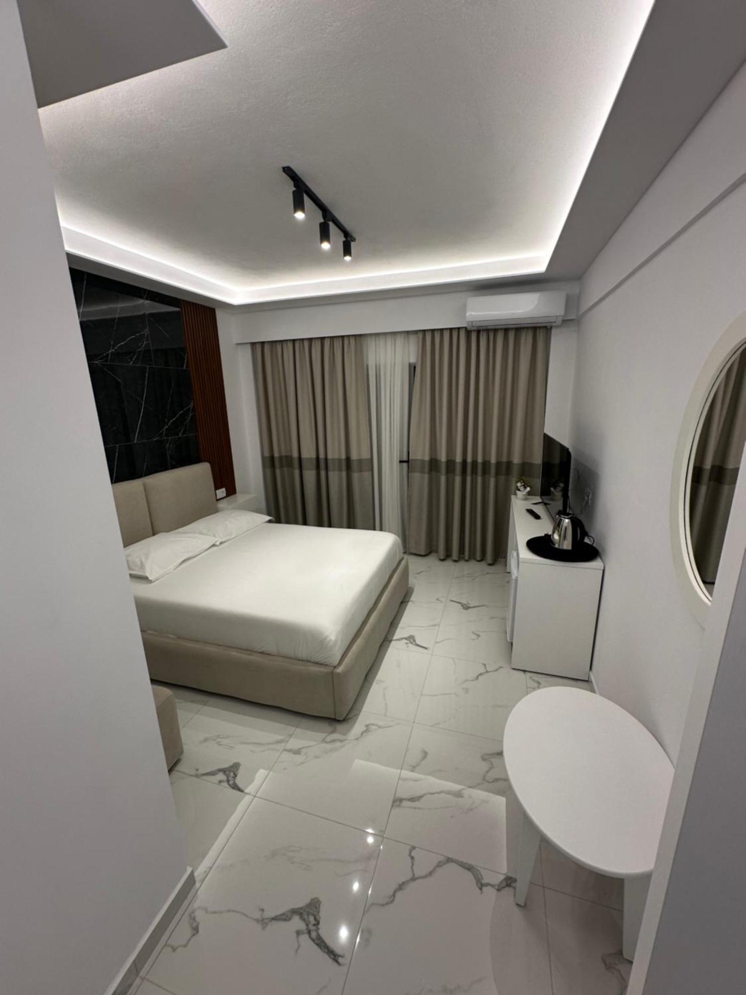 Hotel Elisabet ซารานเดอ ภายนอก รูปภาพ